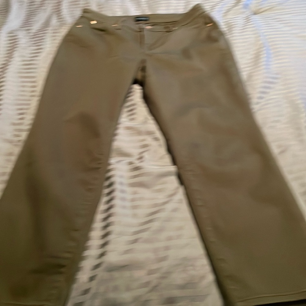 Petite slim ankle jean